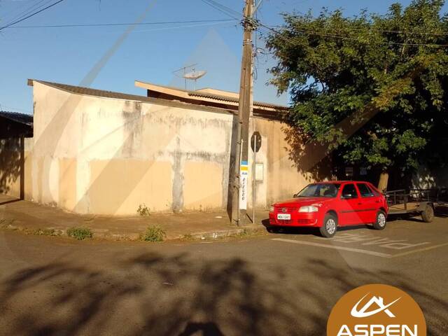 #2446 - Casa para Venda em Arapongas - PR - 2