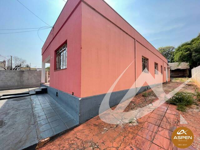 #2530 - Casa para Venda em Arapongas - PR - 3