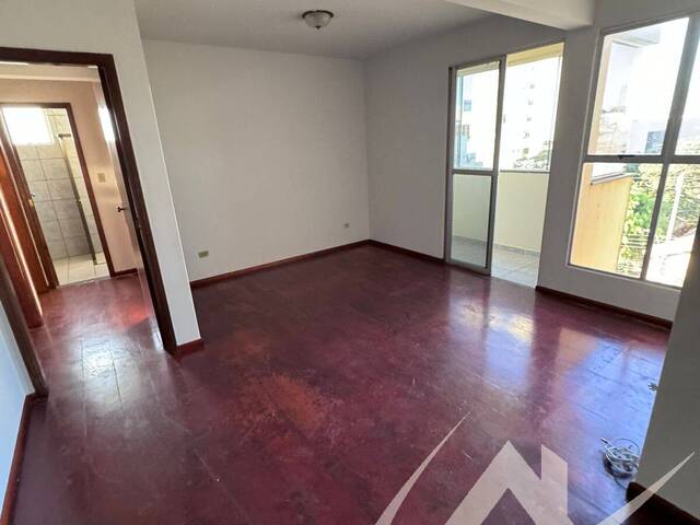 #2576 - Apartamento para Locação em Arapongas - PR